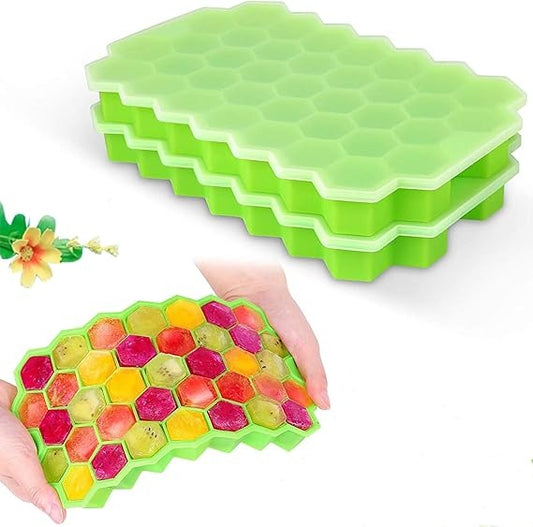 Silicone Ice Tray With Plastic Cover Cap Mini Ice Cube Tray – (1 Pc)